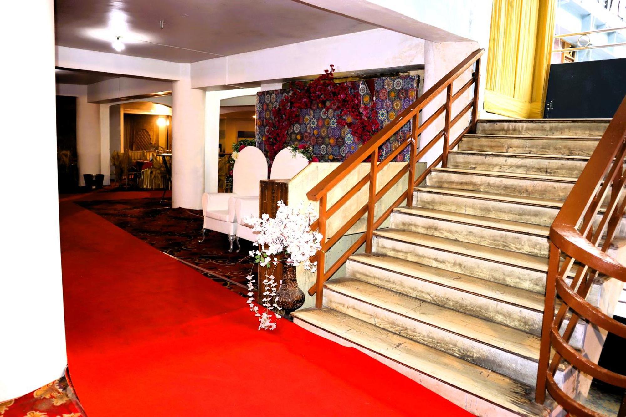 Hotel River Bank Mandi Zewnętrze zdjęcie