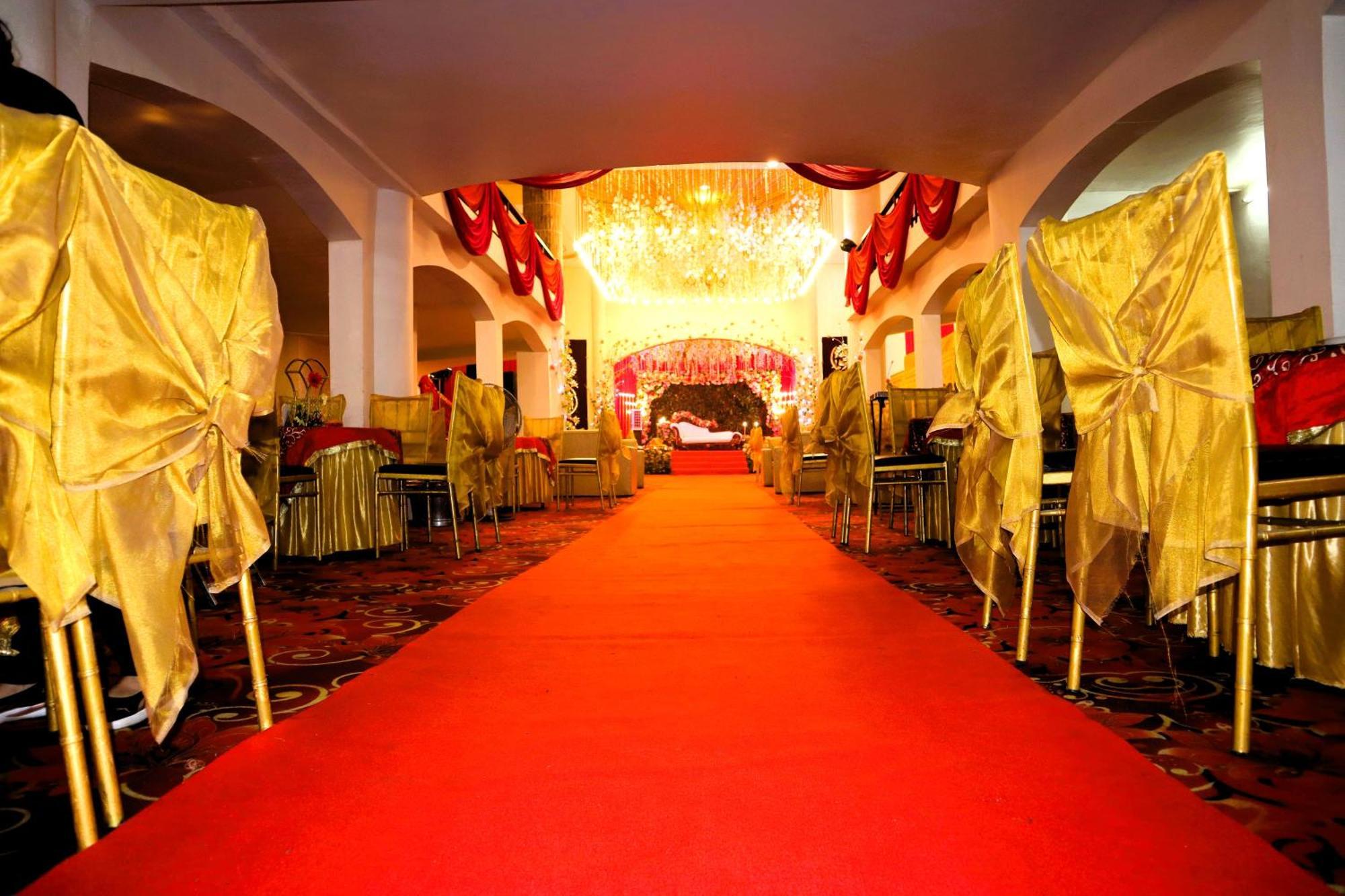 Hotel River Bank Mandi Zewnętrze zdjęcie